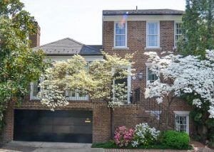 10 Potomac Court Alexandria, VA 22314