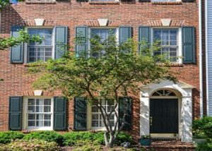 29 Alexander Street Alexandria VA 22314