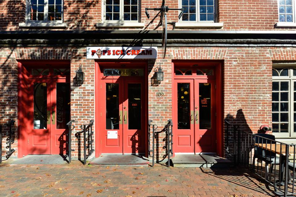 Pops ice cream shop in Alexandria
