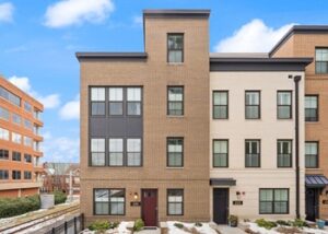 221 Montgomery Street, Alexandria, VA 22314